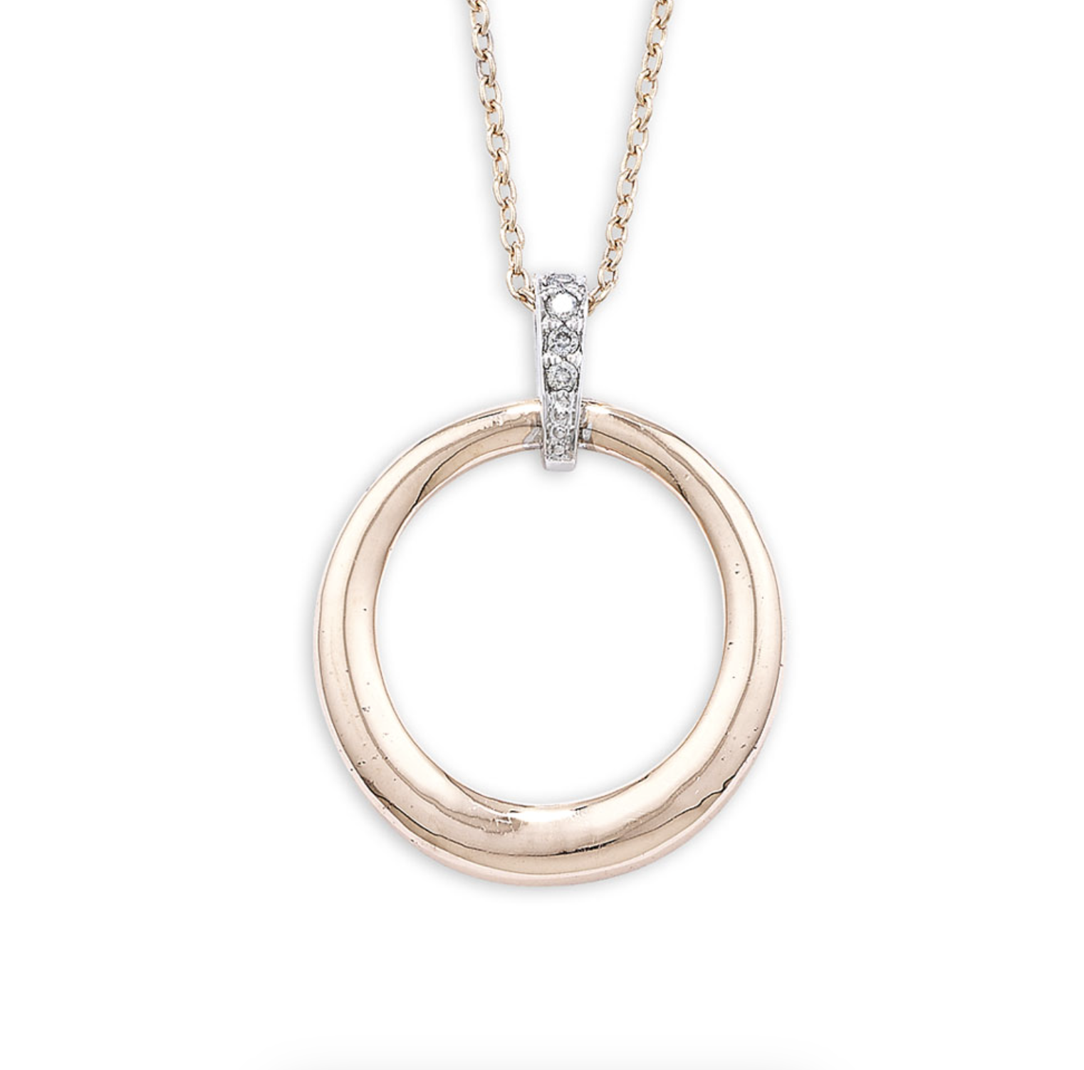 Diamond Link Circle Pendant Necklace